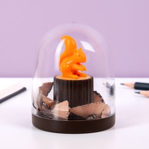 Boomstam Puntenslijper Met Eekhoorn