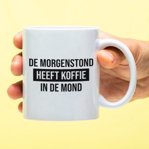 Mok De morgenstond heeft koffie in de mond