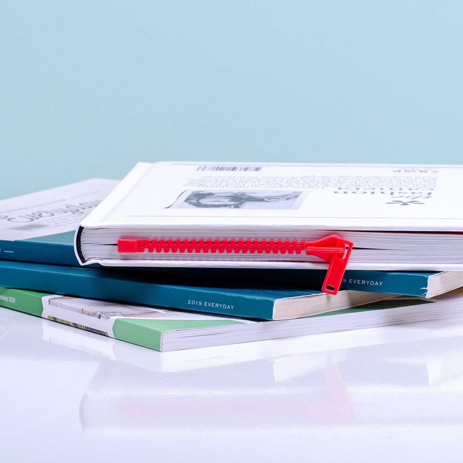 Rits Boekenlegger - Rood 1 Rits Boekenlegger - Rood