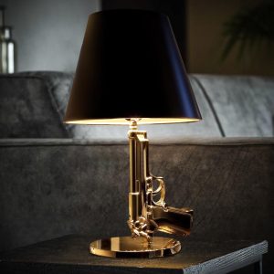Golden Gun Lamp Replica - Beretta Tafellamp - Gouden Pistool Lamp